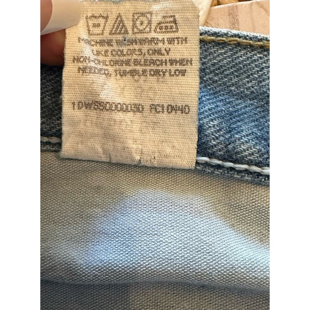 Wrangler Hero Mens 36x30 Light Wash Blue Regluar Fit 100% Cotton Jeans NEW - Picture 9 of 9